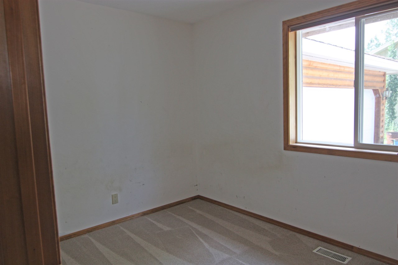 457 River Road Cusick, WA 99119 - Photo 10 of 19