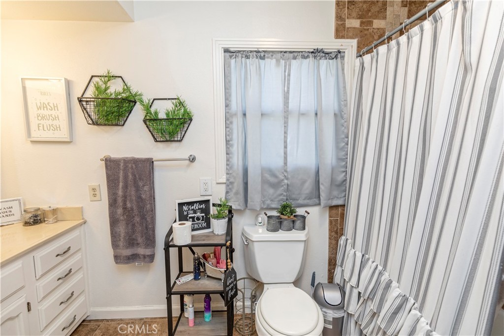 355 East Main Street Merced, CA 95340 - Photo 18 of 29