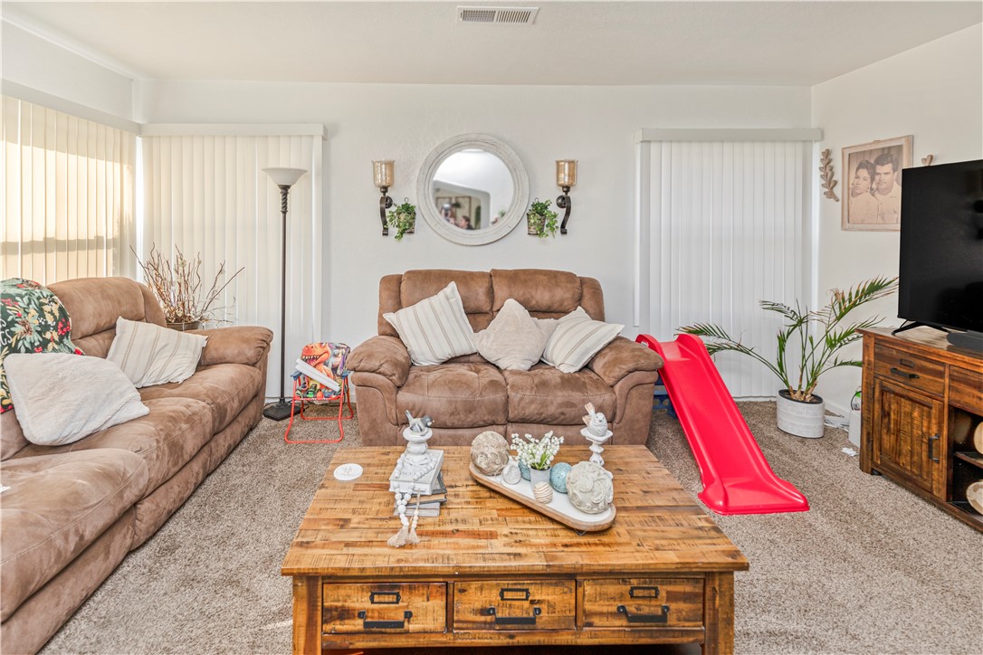 355 East Main Street Merced, CA 95340 - Photo 5 of 29