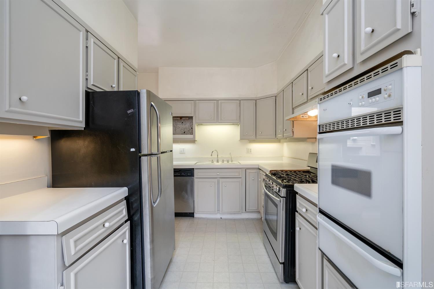 1960 Baker Street San Francisco, CA 94115 - Photo 26 of 90