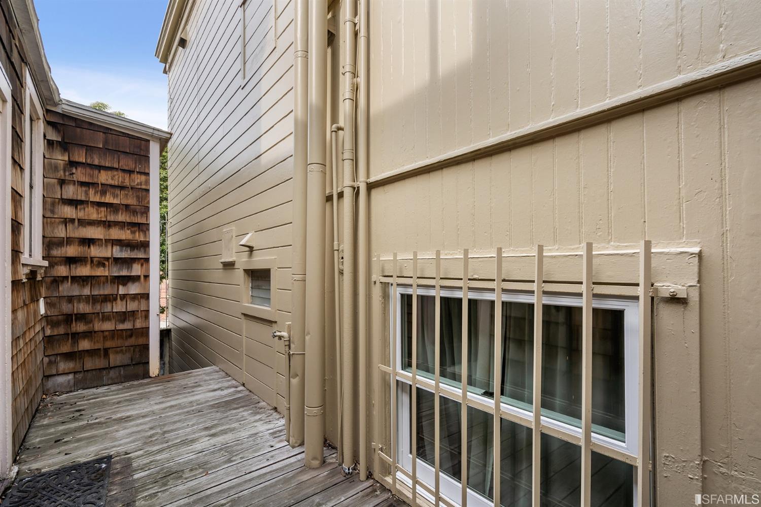 1960 Baker Street San Francisco, CA 94115 - Photo 43 of 90