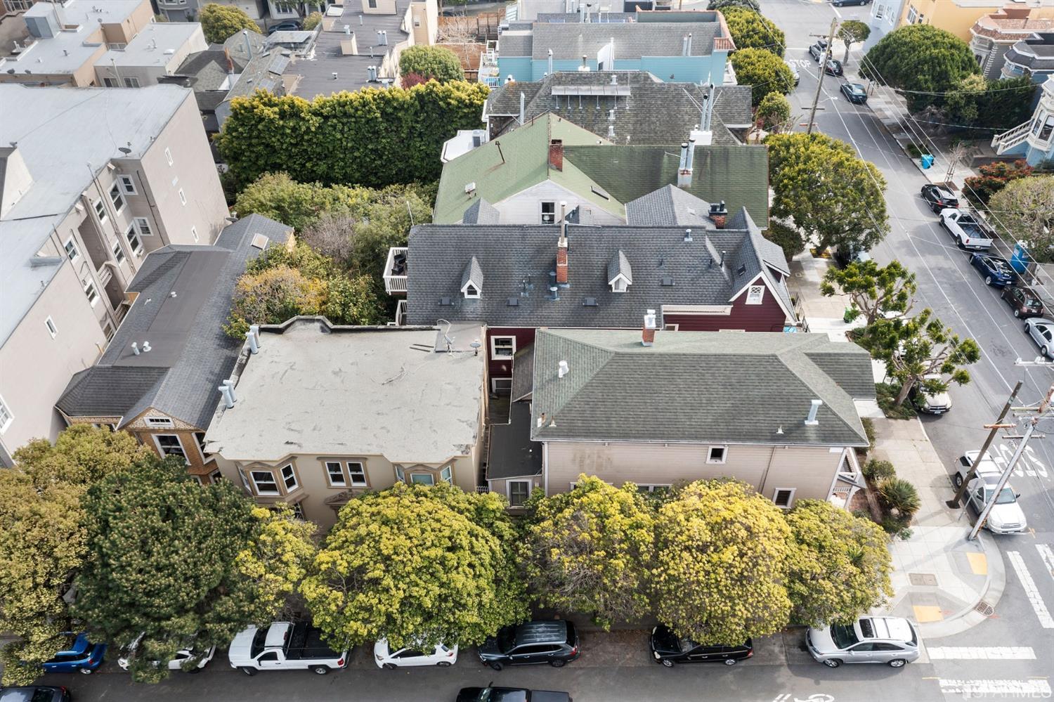 1960 Baker Street San Francisco, CA 94115 - Photo 6 of 90