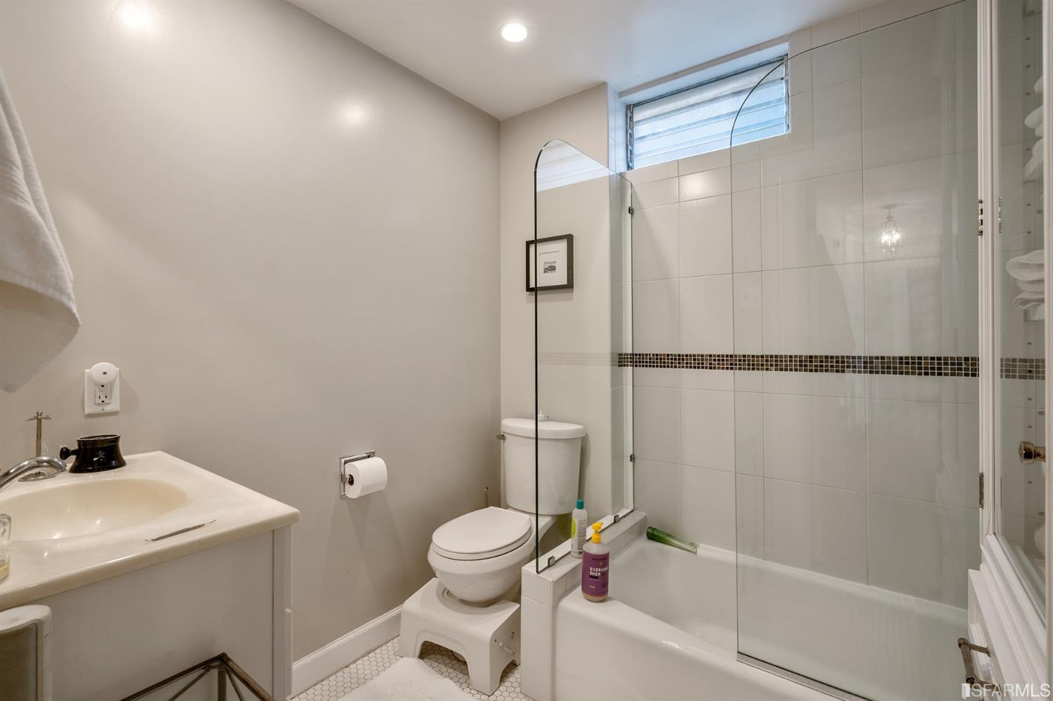 1960 Baker Street San Francisco, CA 94115 - Photo 88 of 90