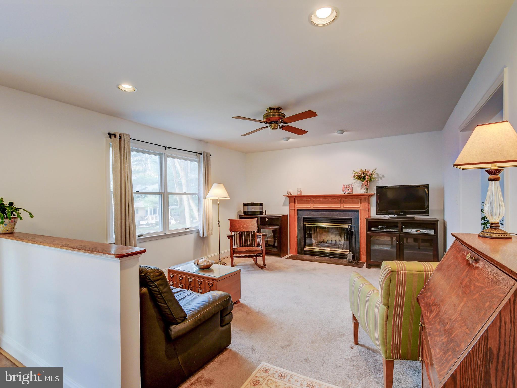 12314 Timber Grove Road Reisterstown, MD 21136 - Photo 11 of 42 Well maintained carpeting throughout family room!