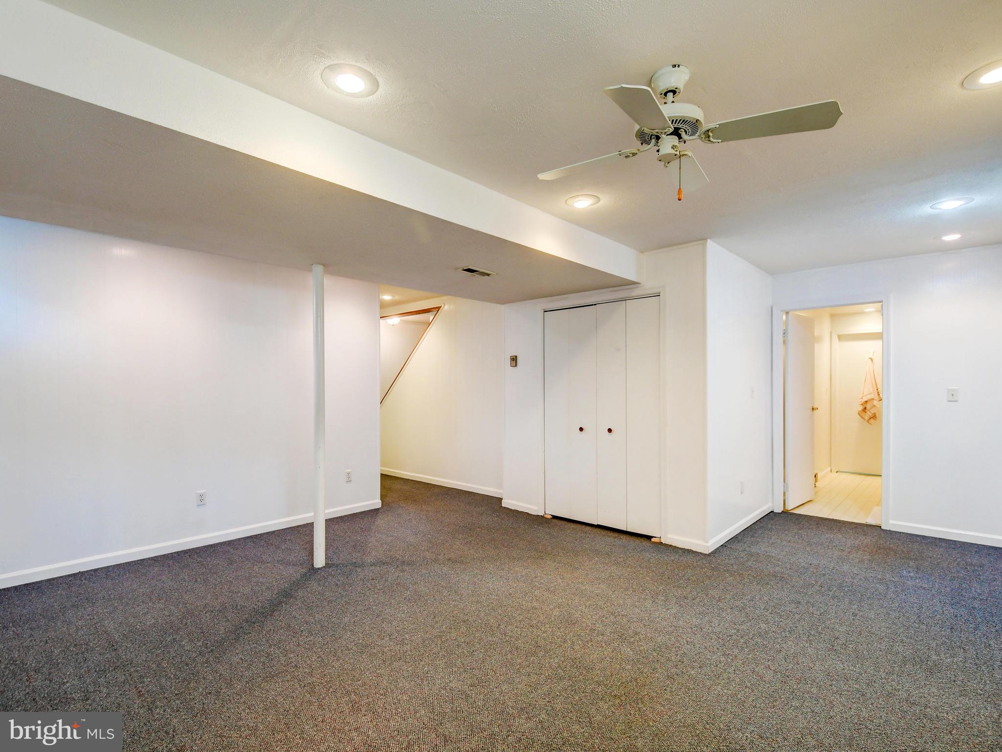 12314 Timber Grove Road Reisterstown, MD 21136 - Photo 35 of 42 Plenty of room to entertain / recessed lights