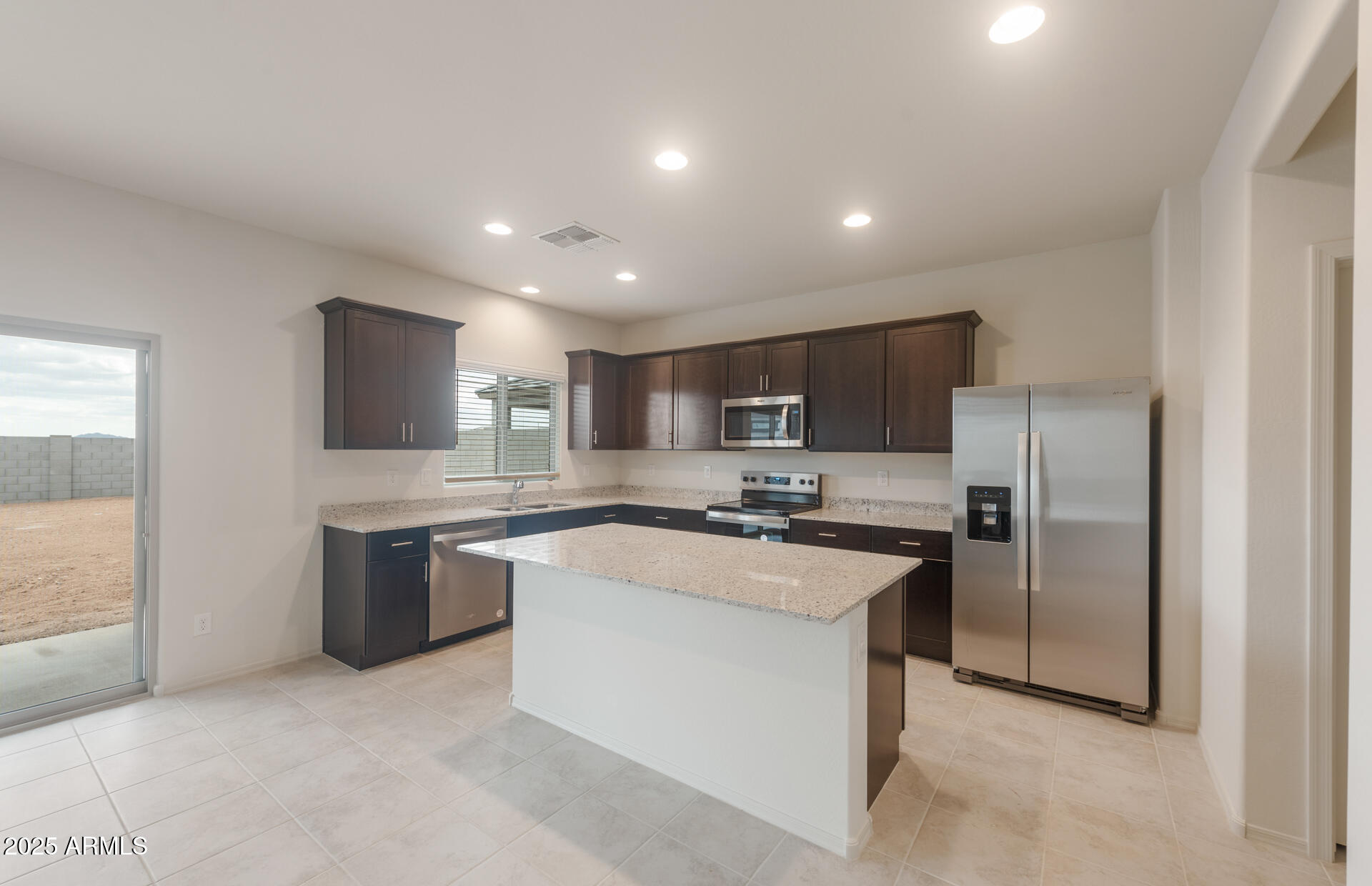 25450 West Chipman Road Buckeye, AZ 85326 - Photo 5 of 25 1 - Kitchen