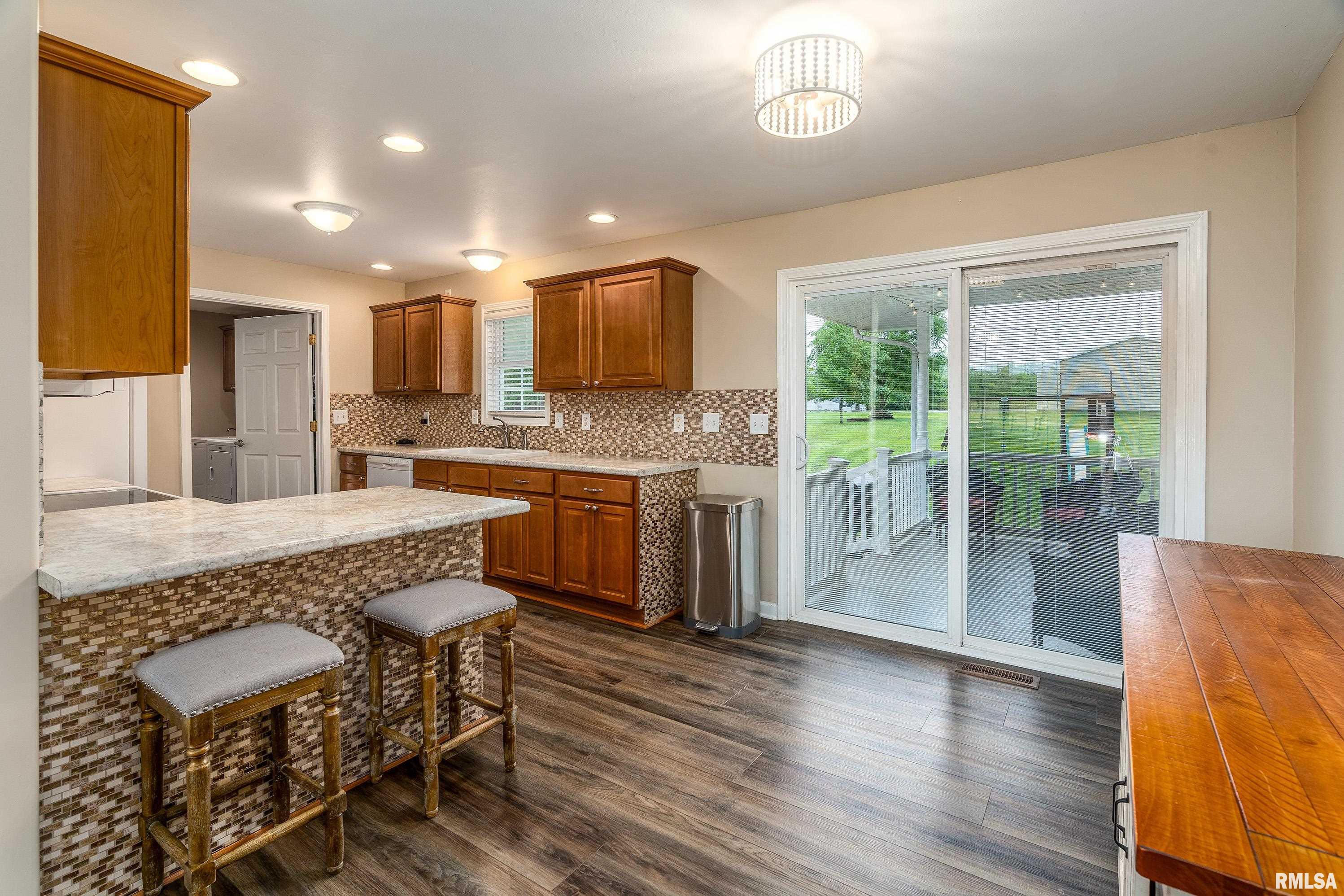 11829 Songbird Road Marion, IL 62959 - Photo 11 of 35