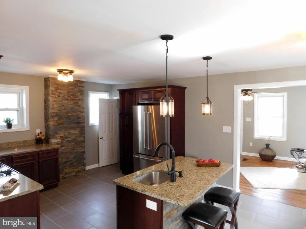 15 Midship Road Baltimore, MD 21222 - Photo 8 of 29 Kitchen