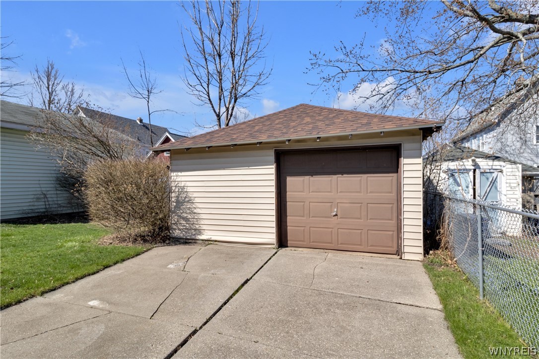 1062 Tifft Street Buffalo, NY 14220 - Photo 40 of 45
