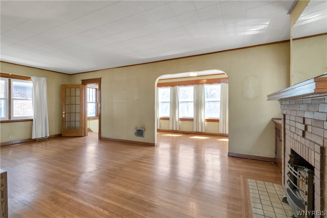 1062 Tifft Street Buffalo, NY 14220 - Photo 7 of 45