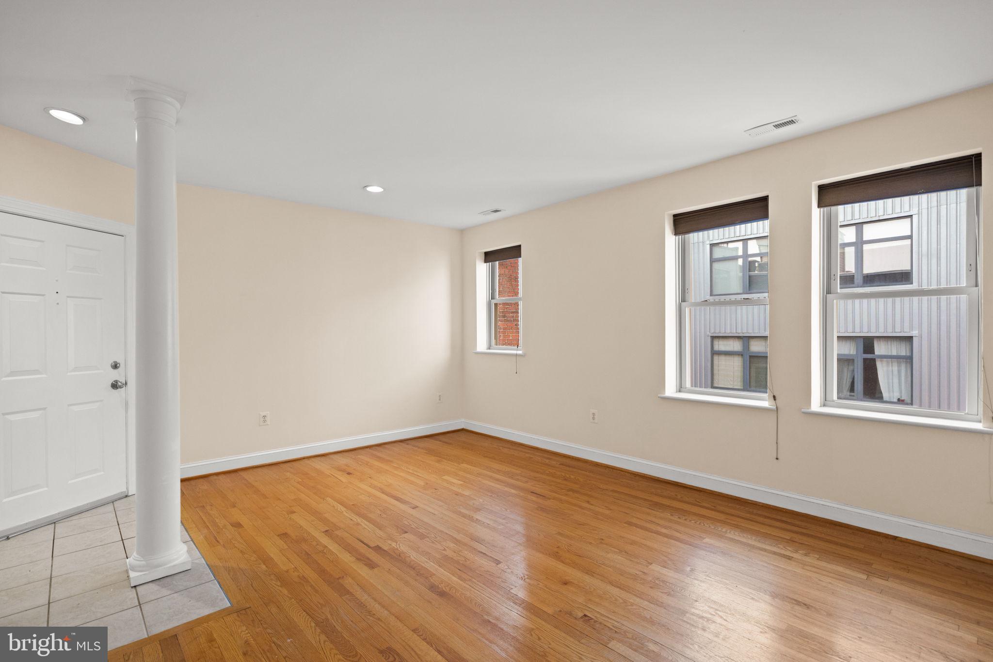 1427 Chapin Street Northwest, Unit 306 Washington, DC 20009 - Photo 12 of 39