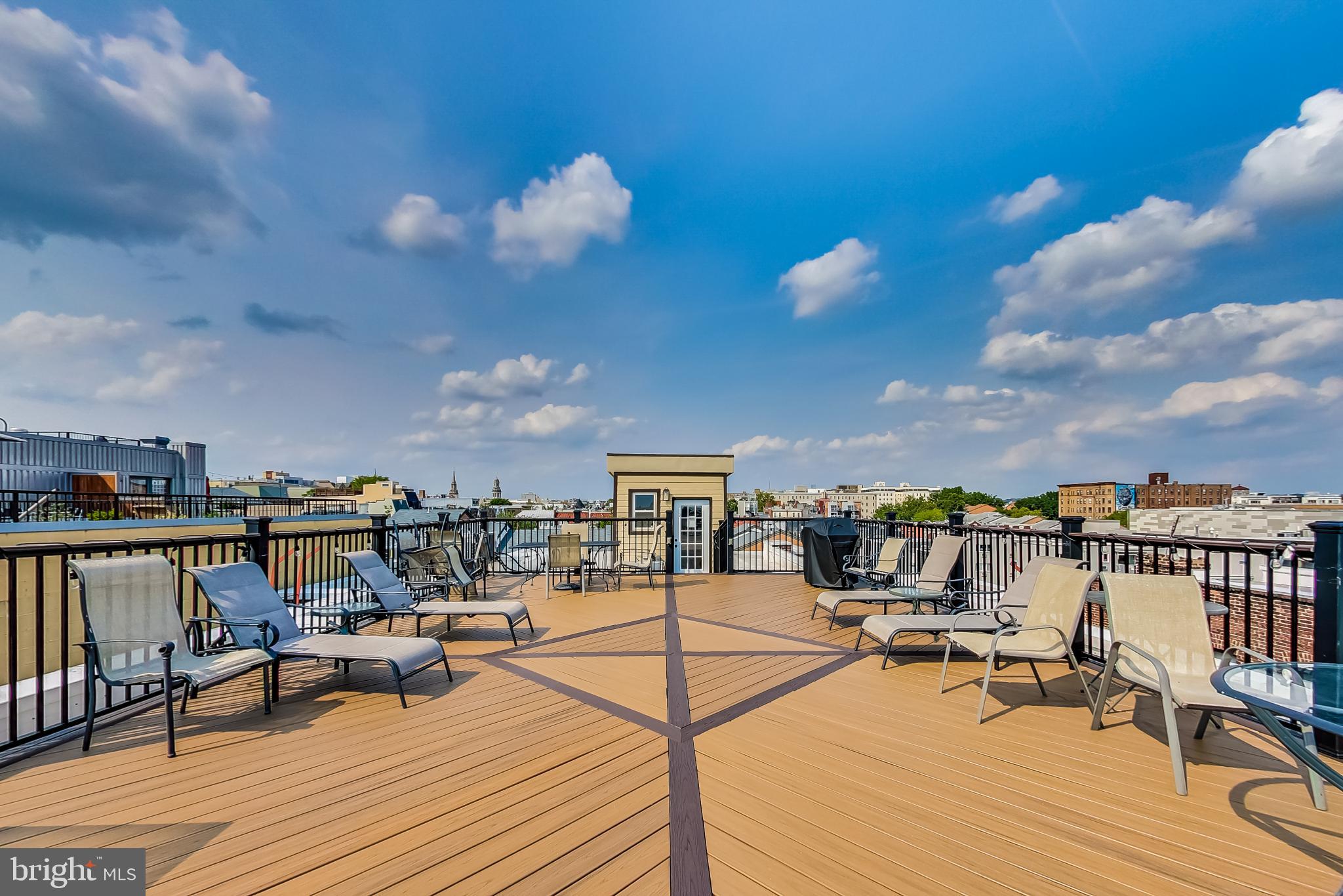 1427 Chapin Street Northwest, Unit 306 Washington, DC 20009 - Photo 31 of 39