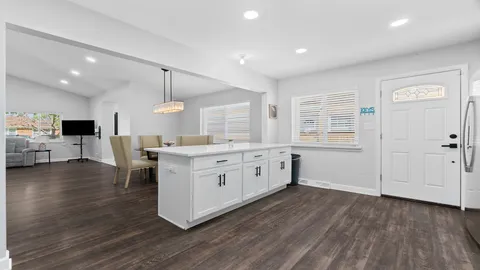 $540,000 | 9517 Lavergne Avenue, Skokie, IL 60077