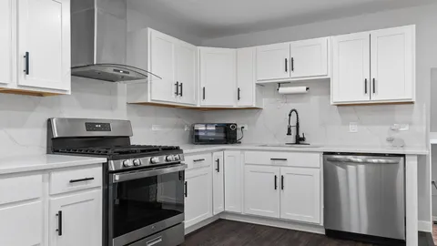 $540,000 | 9517 Lavergne Avenue, Skokie, IL 60077
