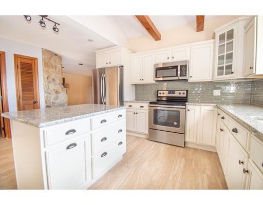 19 Honey Pot Road Southwick, MA 01077 - Photo 5 of 27 Gallery Image 5