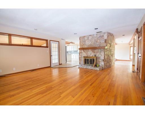 19 Honey Pot Road Southwick, MA 01077 - Photo 10 of 27 Gallery Image 10