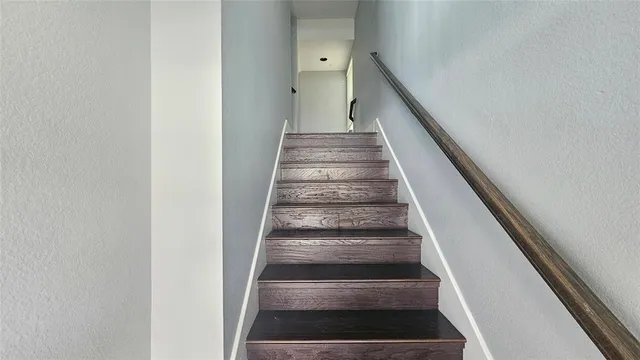 $2,950 | 1424 Biltmore Lane, Irving, TX 75063