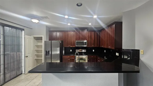 $2,950 | 1424 Biltmore Lane, Irving, TX 75063