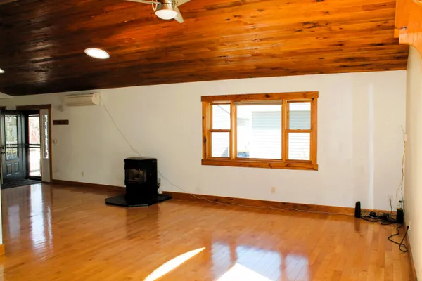 $309,900 | 517 3rd Street North, La Crosse, WI 54601