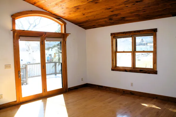 $309,900 | 517 3rd Street North, La Crosse, WI 54601