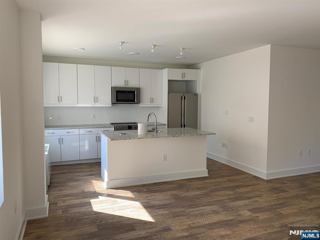 301 Beech Street, Unit OF7 Hackensack, NJ 07601 - Photo 9 of 29