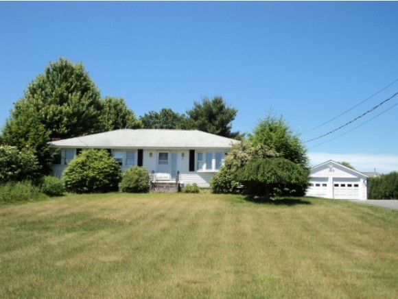 711 South Mammoth Road Manchester, NH 03103 - Photo 1 of 1