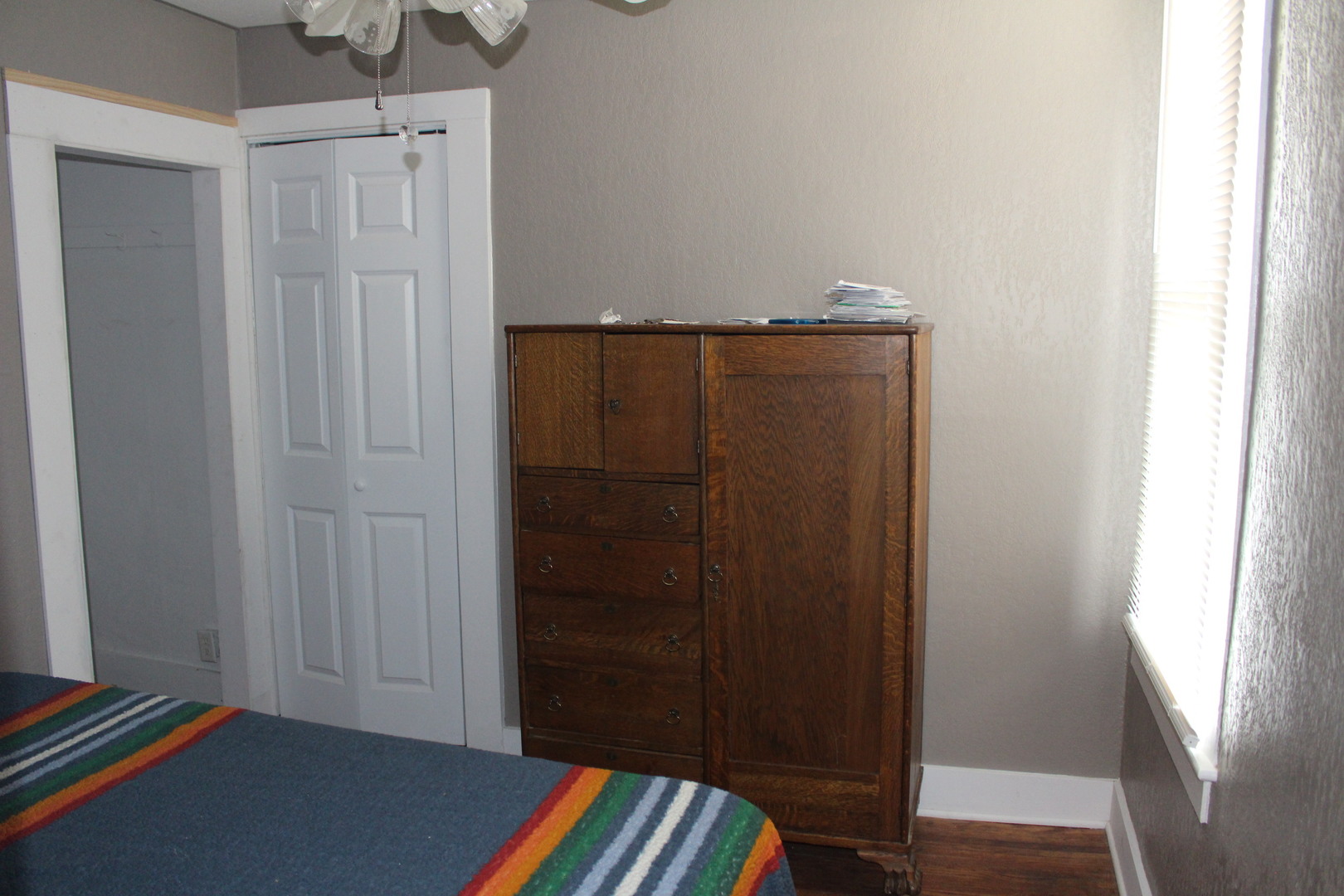 216 South Grant Street Clinton, IL 61727 - Photo 17 of 29 a view of walk in closet