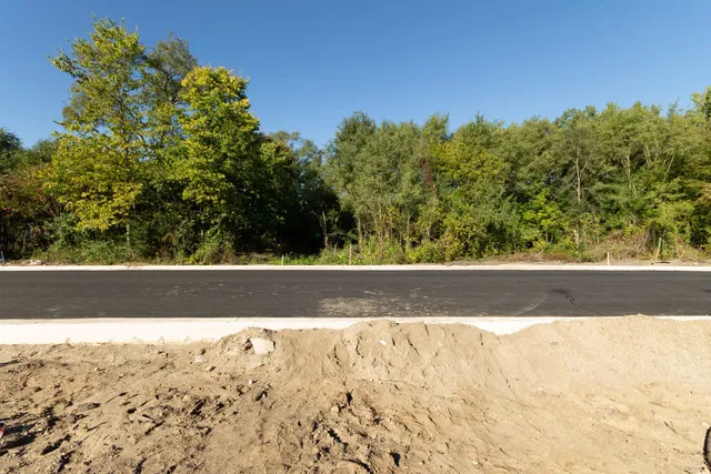 $79,000 | Lot 677 Rosemont, Mishawaka, IN 46544