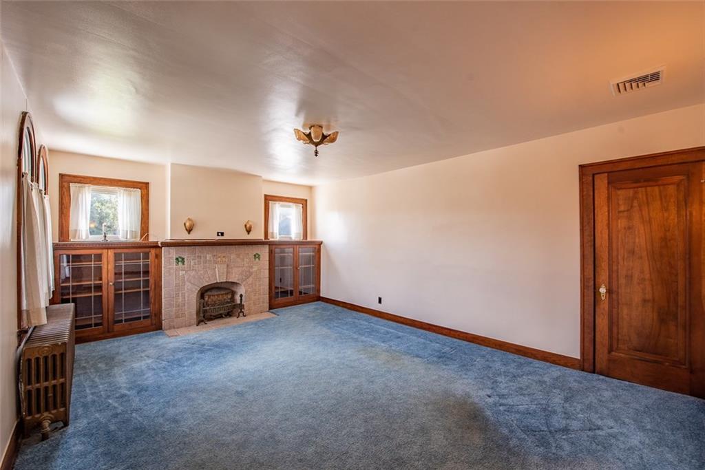 8026 Saltsburg Road Pittsburgh, PA 15239 - Photo 5 of 25