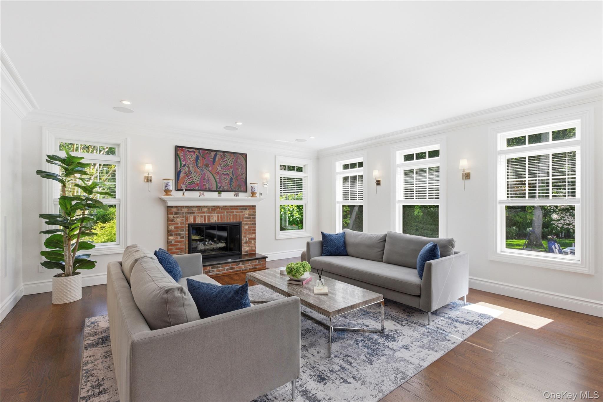 77 Mud Road Setauket, NY 11733 - Photo 12 of 46