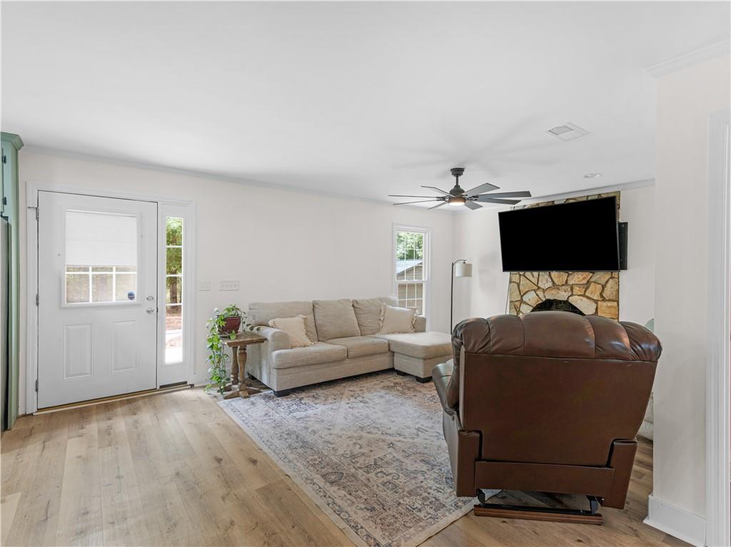 1301 Marshall Store Road Watkinsville, GA 30677 - Photo 3 of 40 Gallery Image 3
