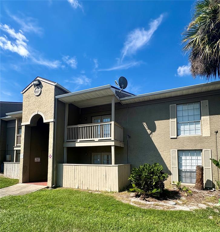 325 Wymore Road, Unit 200 Altamonte Springs, FL 32714 - Photo 1 of 15 Gallery Image 1