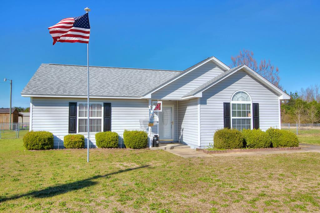 3945 Nazarene Church Road Sumter, SC 29154 - Photo 1 of 39 Gallery Image 1