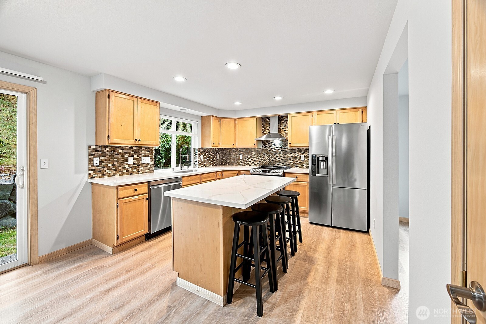 14733 Southeast 187 Court Renton, WA 98058 - Photo 11 of 40 Gallery Image 11