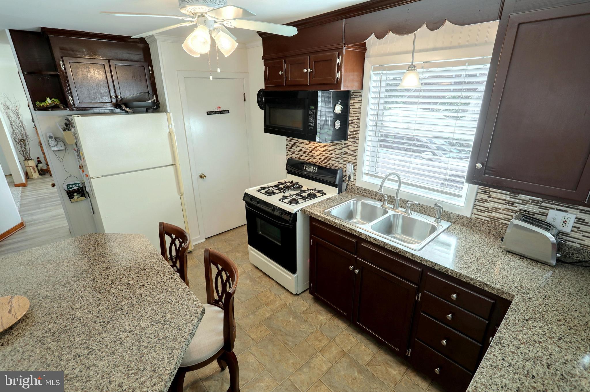 1818 Stoverstown Road Spring Grove, PA 17362 - Photo 19 of 29