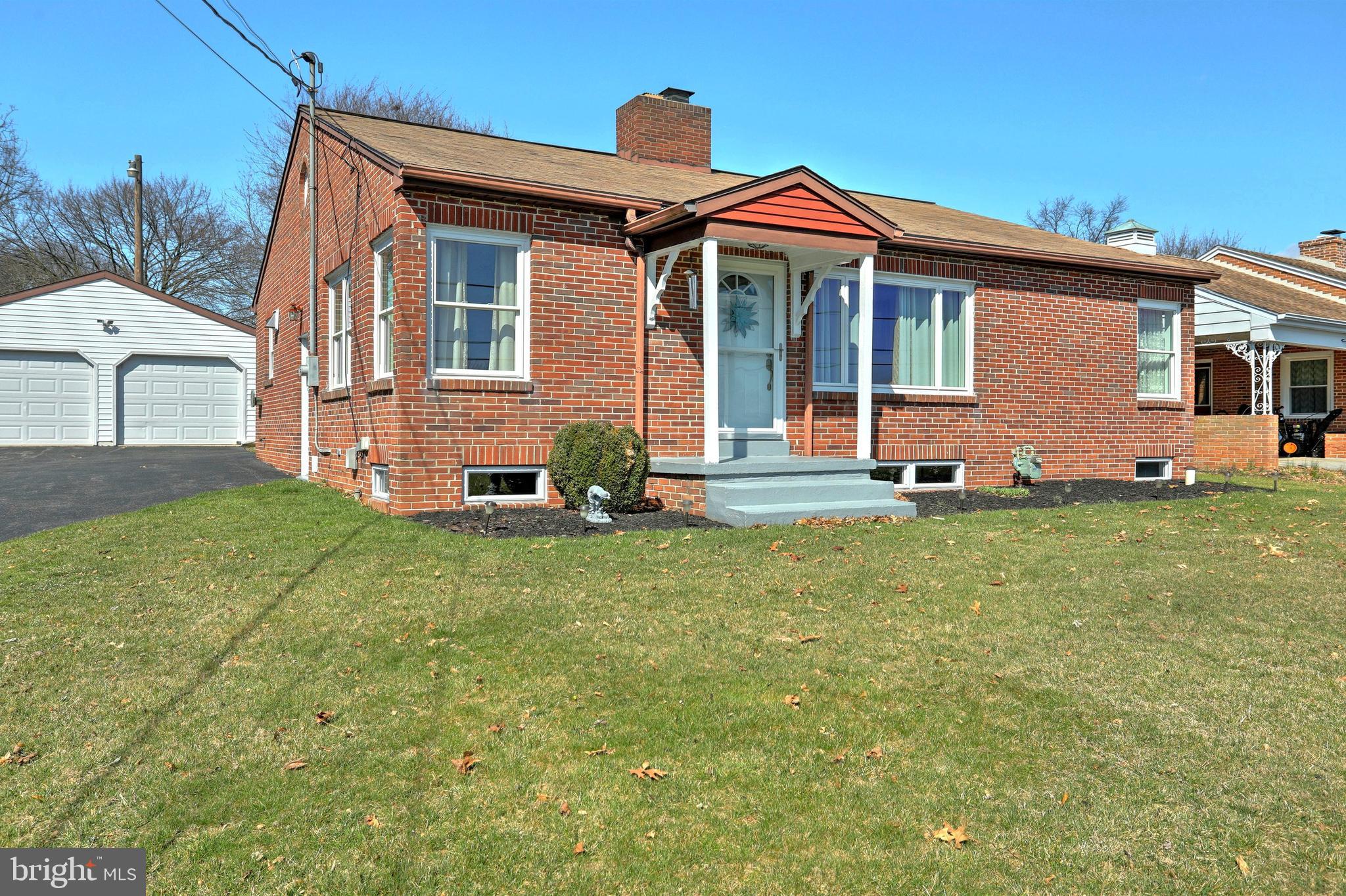 1818 Stoverstown Road Spring Grove, PA 17362 - Photo 3 of 29