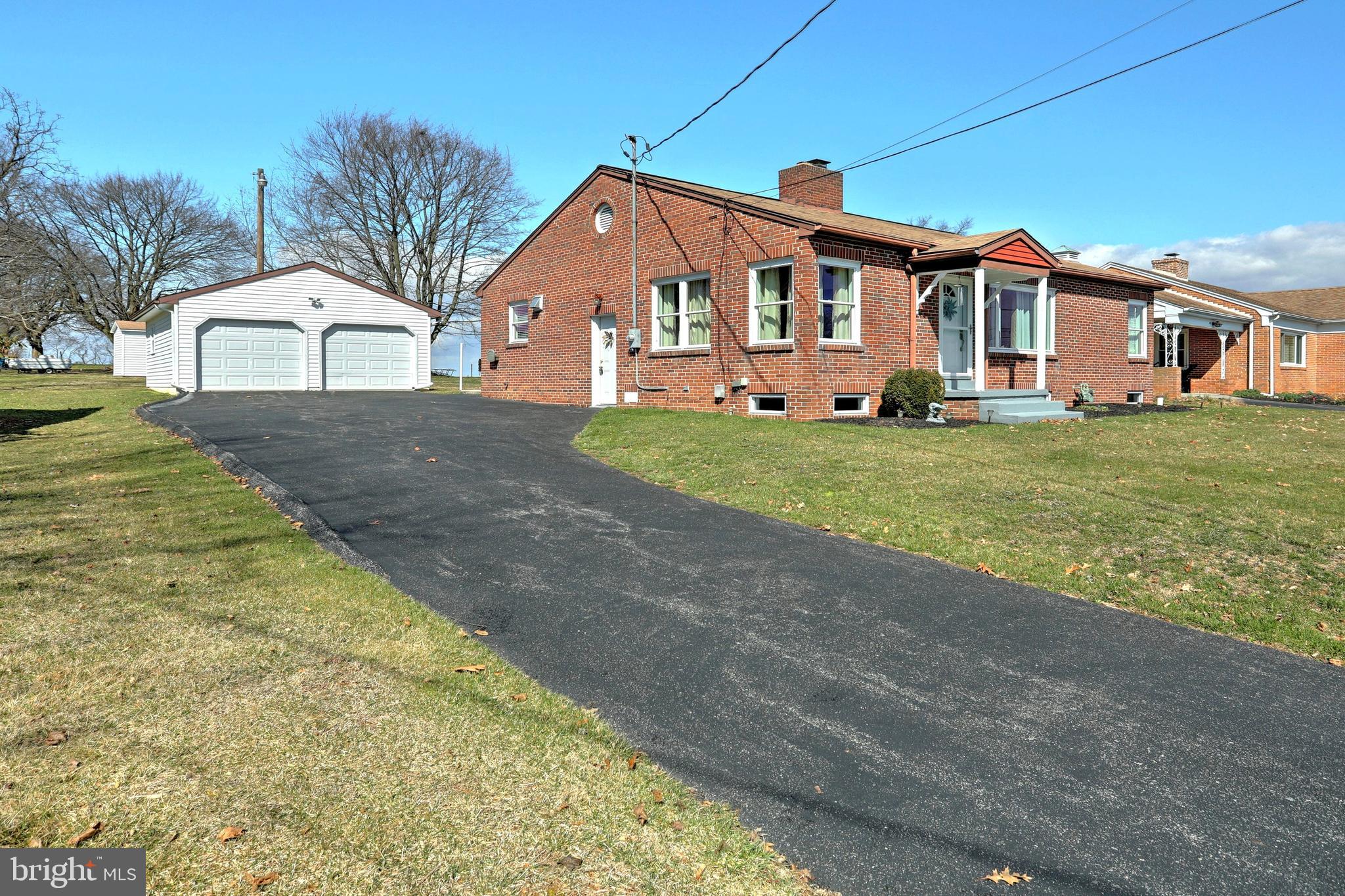 1818 Stoverstown Road Spring Grove, PA 17362 - Photo 4 of 29