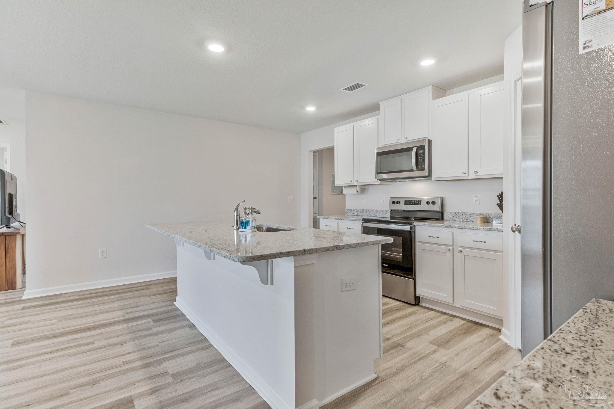 9763 MilleeLoop Loop Pensacola, FL 32526 - Photo 7 of 60 Gallery Image 7