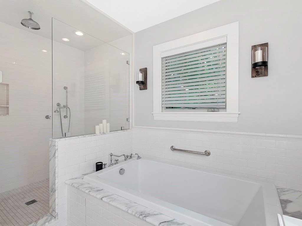 92 Oxford Road Newton, MA 02459 - Photo 27 of 42 Gallery Image 27