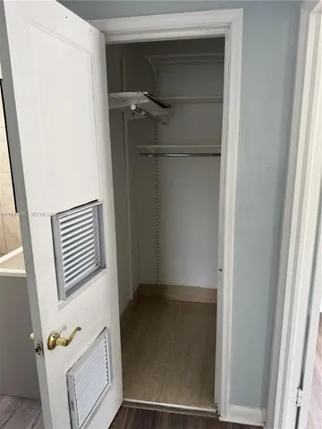 $1,500 | 921 North 17th Court, Unit 931, Hollywood, FL 33020