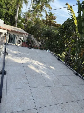 $1,500 | 921 North 17th Court, Unit 931, Hollywood, FL 33020