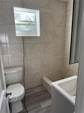 $1,500 | 921 North 17th Court, Unit 931, Hollywood, FL 33020