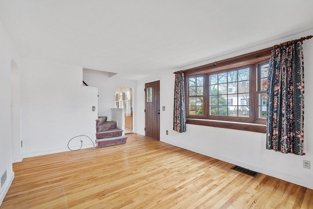 16 Beebe Lane Wakefield, MA 01880 - Photo 13 of 30