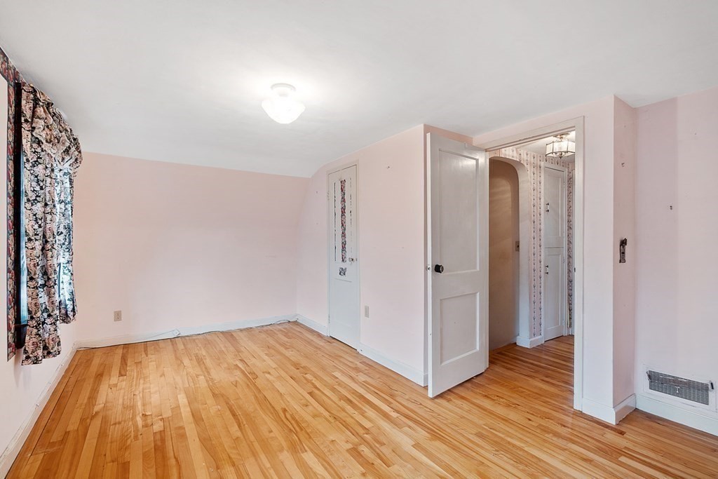 16 Beebe Lane Wakefield, MA 01880 - Photo 25 of 30