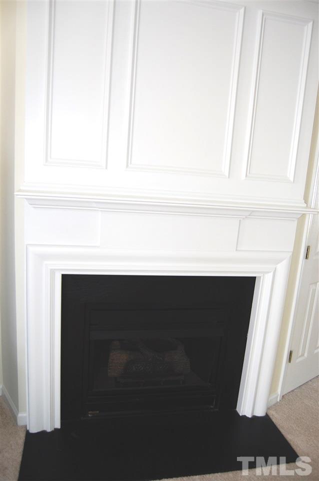 1707 Sorrell Brook Way Raleigh, NC 27609 - Photo 4 of 11 Gallery Image 4