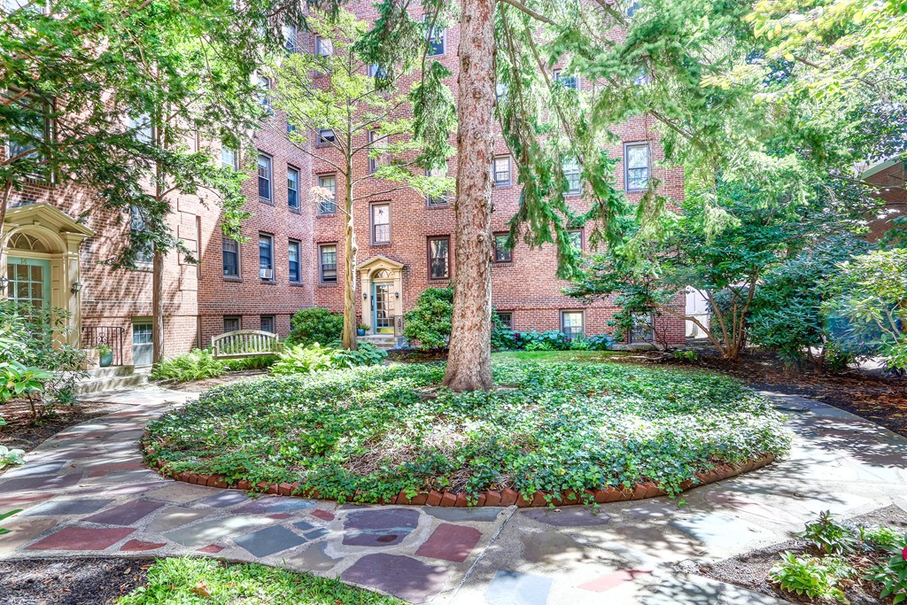 12 Ware Street, Unit 34 Cambridge, MA 02138 - Photo 12 of 13