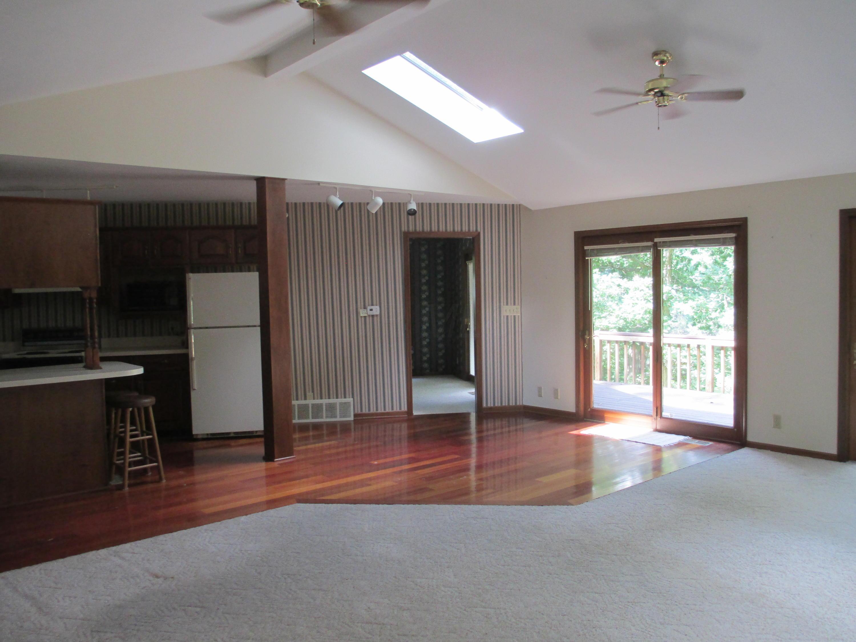 178 Pima Lane Logan, OH 43138 - Photo 3 of 28