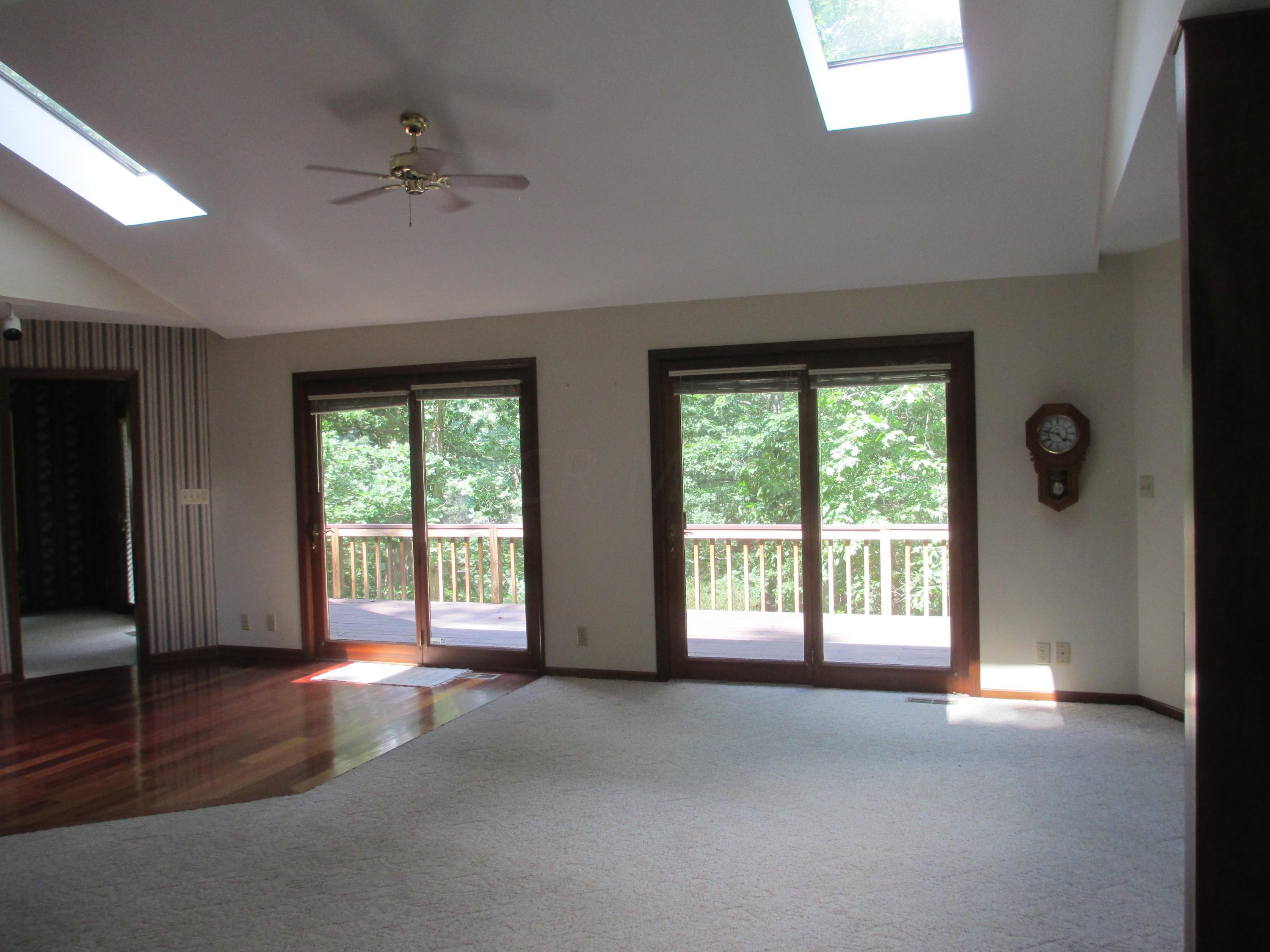 178 Pima Lane Logan, OH 43138 - Photo 4 of 28