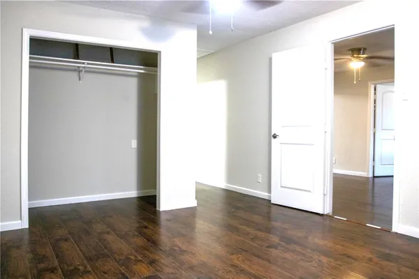 $191,000 | 421 East Park Street, Alvin, TX 77511