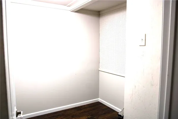 $191,000 | 421 East Park Street, Alvin, TX 77511